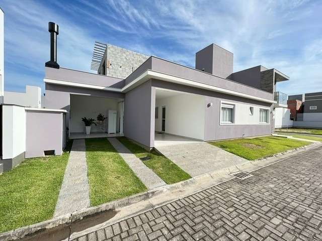 Casa em condomínio fechado com 2 quartos à venda em Deltaville, Biguaçu  por R$ 1.060.000