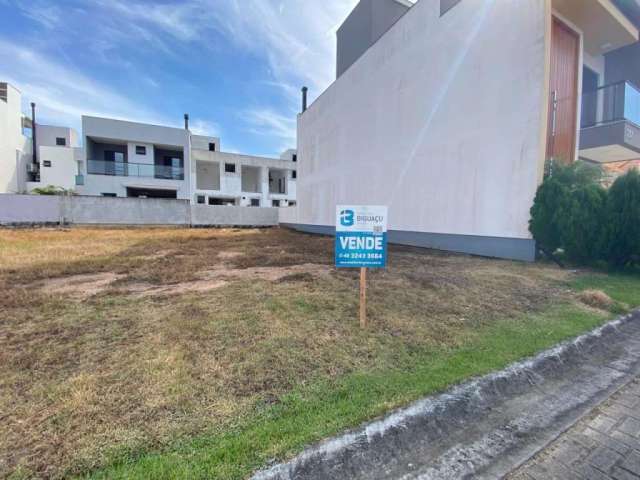 Terreno em condomínio fechado à venda em Deltaville, Biguaçu  por R$ 203.000