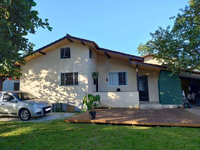 Casa com 2 quartos à venda no Bom Viver, Biguaçu  por R$ 480.000