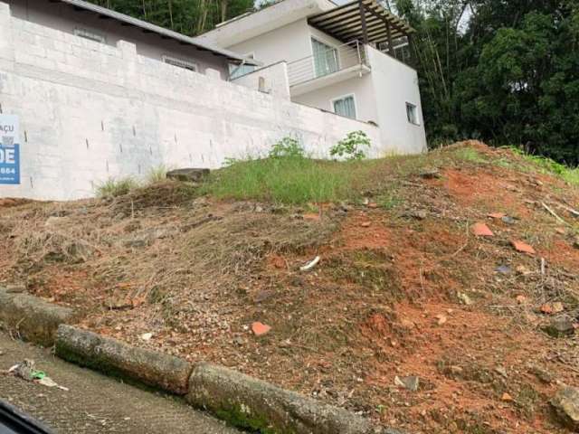 Terreno à venda em Vendaval, Biguaçu  por R$ 120.000