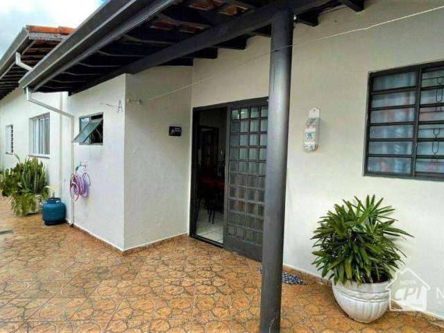 Casa com 3 quartos em  Vila São Lúcio - Botucatu/SP