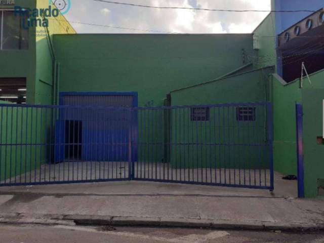 Barracão à venda, 210 m² por R$ 700.000,00 - Nossa Senhora de Fátima - Piracicaba/SP