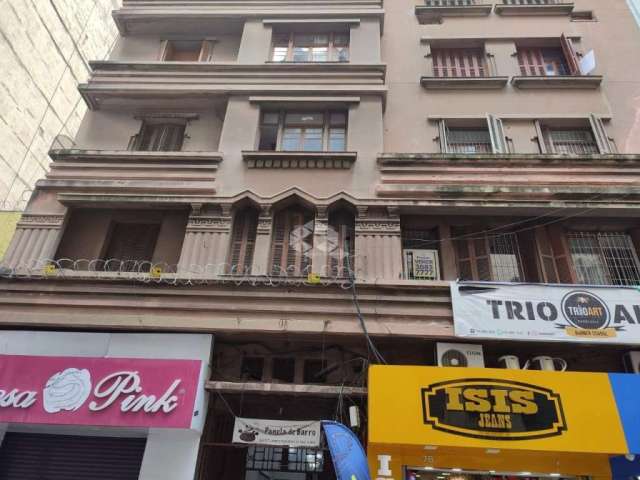 Apartamento com 2 quartos para alugar na Rua Marechal Floriano Peixoto, Centro Histórico, Porto Alegre, 118 m2 por R$ 5.000