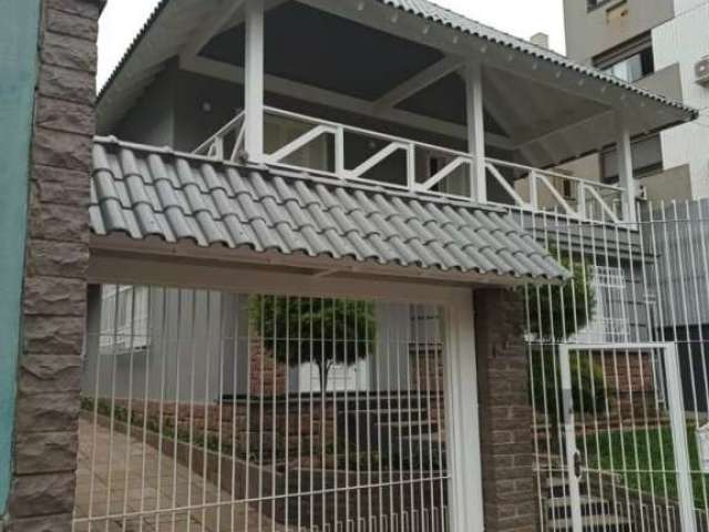 Casa com 4 quartos para alugar na Avenida Soledade, Petrópolis, Porto Alegre, 515 m2 por R$ 17.000