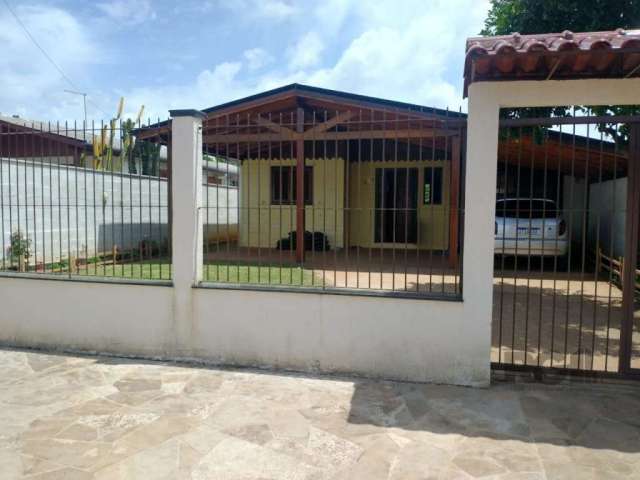 Casa com 2 quartos à venda na Rua Princesa Isabel, Fátima, Canoas, 80 m2 por R$ 320.000