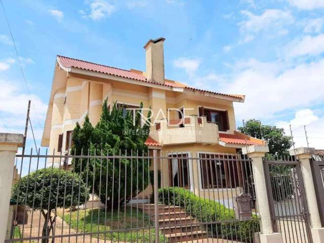 Casa com 4 quartos à venda na Rua Chiriguano, 227, Vila Assunção, Porto Alegre por R$ 1.650.000