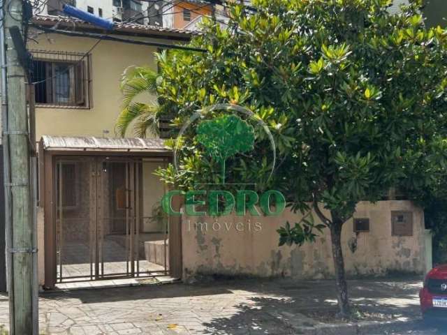 Casa com 5 quartos à venda na Rua Barão de Teffe, 260, Menino Deus, Porto Alegre por R$ 1.100.000