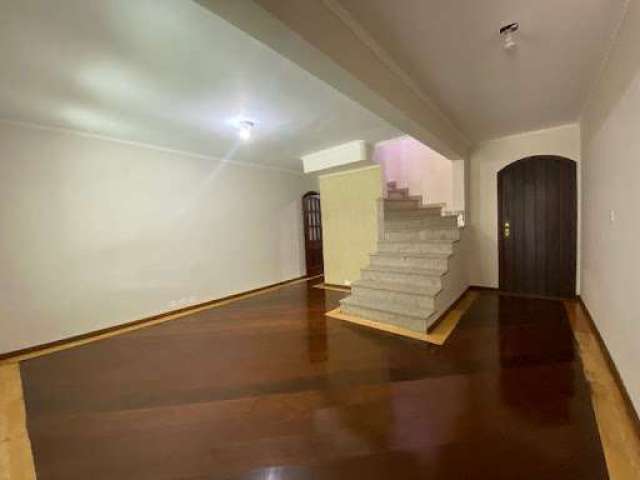 Sobrado com 3 dormitórios à venda, 183 m² por R$ 698.000,00 - Jardim Itapoan - Santo André/SP