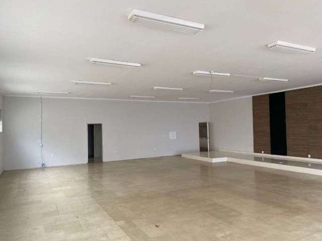 Salão para alugar, 250 m² por R$ 3.200,00/mês - Jardim Bela Vista - Bauru/SP