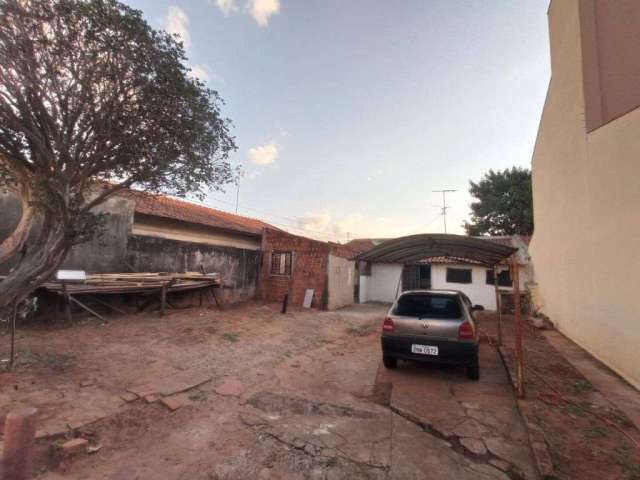 Terreno à venda, 242 m² por R$ 300.000 - Vila Coralina - Bauru/SP