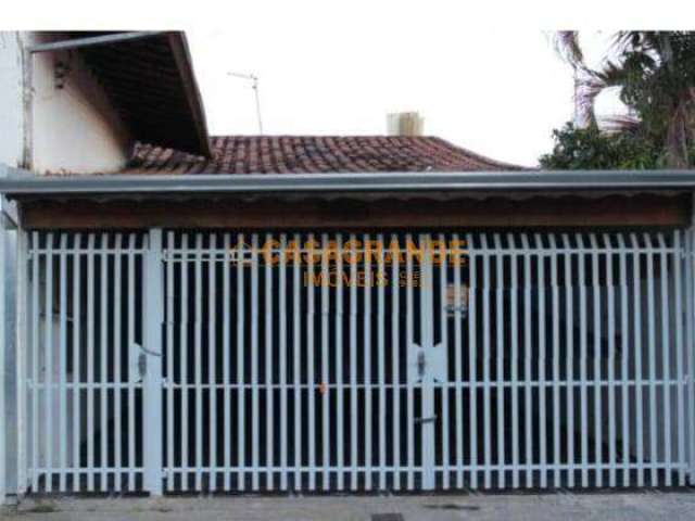 Casa com Salão/ 03 quartos venda ou Locação no Vila Martinez - Jacareí SP