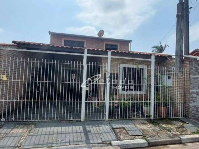 Casa com 4 dormitórios à venda, 194 m² por R$ 870.000,00 - Centro - Guararema/SP