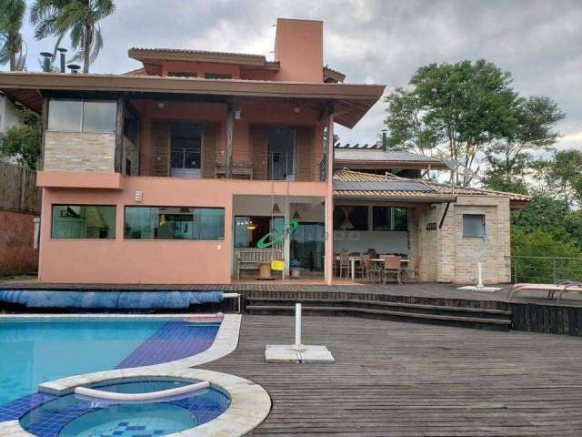 Casa com 4 dormitórios à venda, 300 m² por R$ 2.950.000,00 - Condomínio Residencial Alpes de Guararema - Guararema/SP