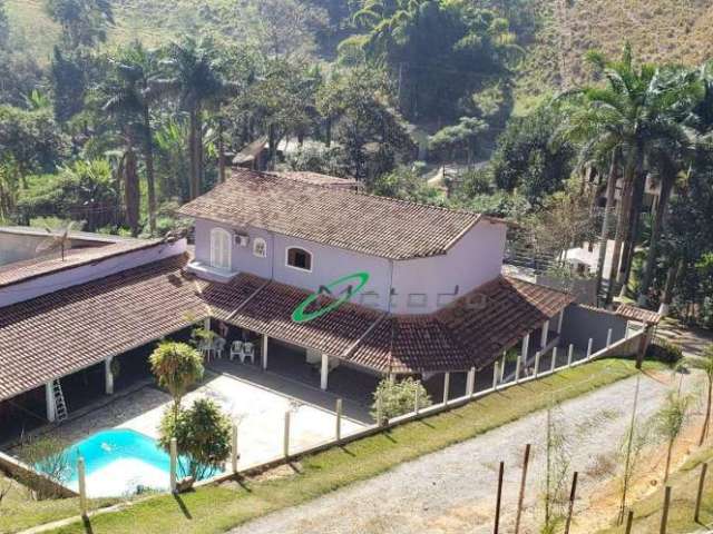 Chácara com 3 dormitórios à venda, 12400 m² por R$ 2.200.000 - Itaoca - Guararema - SP