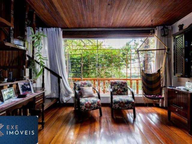 Casa com 3 dormitórios à venda, 250 m² por R$ 700.000 - Campo Belo - São Paulo/SP