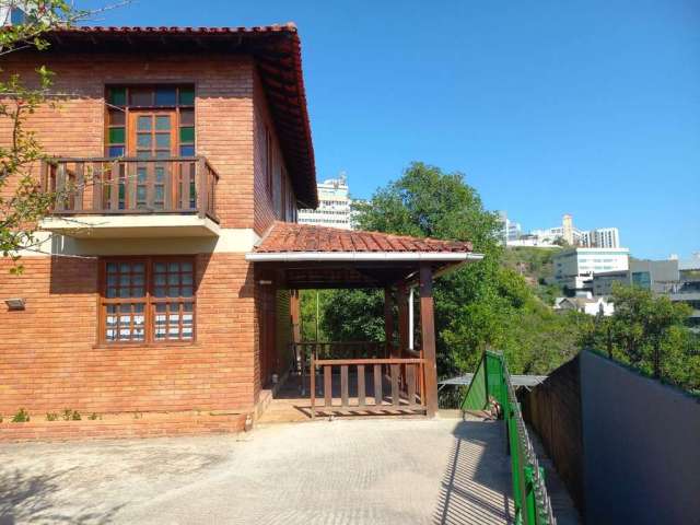 Casa de Condomínio com 4 quartos à venda em Belo Horizonte