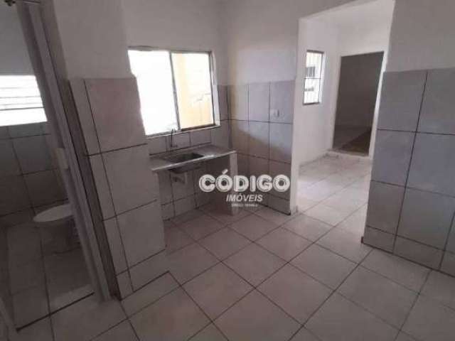 Casa com 1 dormitório para alugar, 50 m² por R$ 850,00/mês - Jardim Vila Galvão - Guarulhos/SP