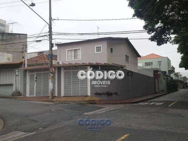 Sobrado com 4 dormitórios à venda, 330 m² por R$ 845.000,00 - Macedo - Guarulhos/SP