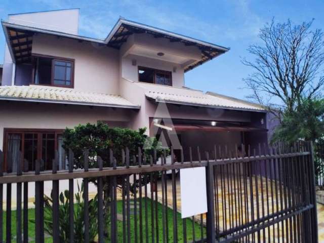 Casa com 3 quartos à venda na Simão Krueger, 500, Floresta, Joinville por R$ 1.190.000