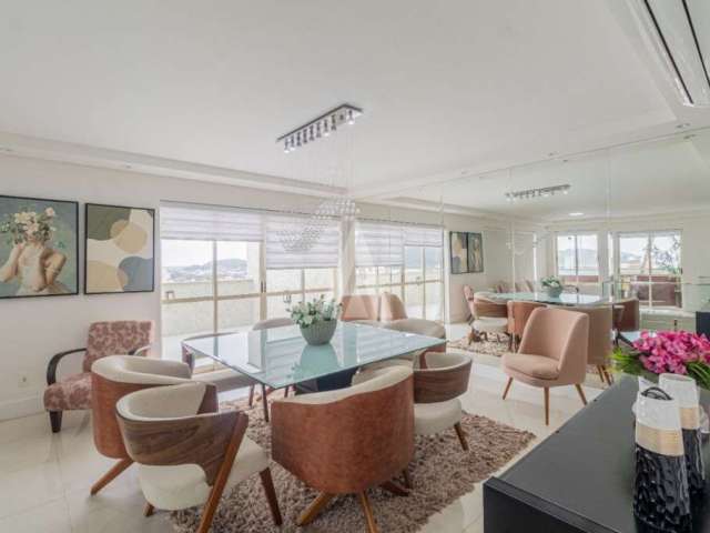 Cobertura com 4 quartos à venda na Rua Eugênio Moreira, 547, Anita Garibaldi, Joinville, 314 m2 por R$ 1.500.000