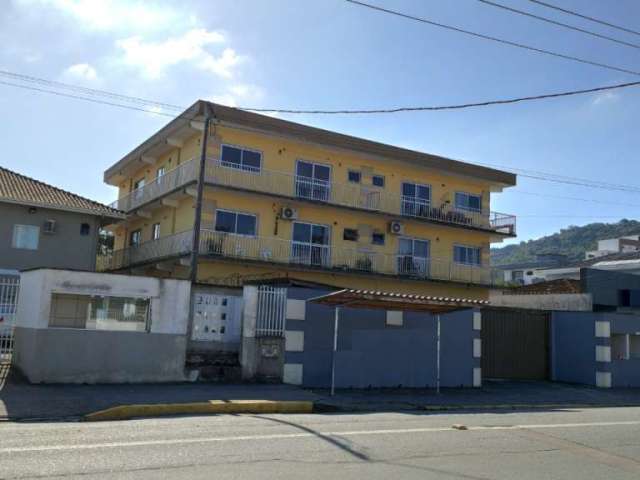 Prédio à venda na Rua Iririú, 1311, Saguaçu, Joinville por R$ 1.650.000