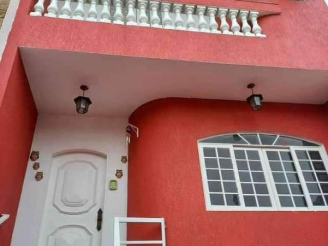 Casa com 3 quartos à venda na Rua Marisa Prado, --, Nova Petrópolis, São Bernardo do Campo por R$ 732.000