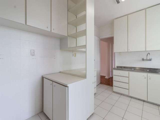 Apartamento com 3 quartos para alugar na Rua Aracaju, --, Higienópolis, São Paulo por R$ 5.500