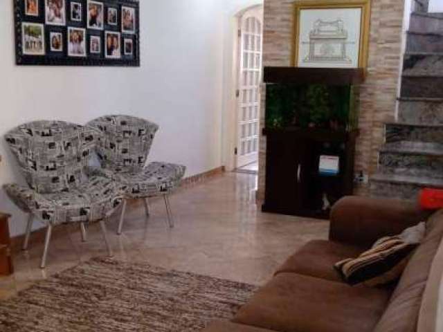 Sobrado com 3 dormitórios à venda, 290 m² por R$ 742.000,00 - Vila das Bandeiras - Guarulhos/SP