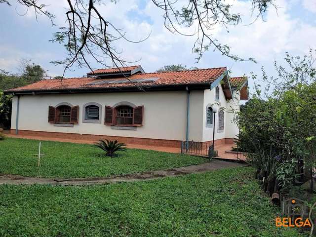 Casa para Venda em Bragança Paulista, Recanto Amapola, 4 dormitórios, 4 suítes, 5 banheiros, 8 vagas