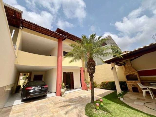 Casa com 4 dormitórios à venda, 266 m² por R$ 1.000.000 - Cidade dos Funcionários - Fortaleza/CE