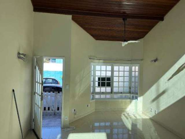 Casa com 3 dormitórios à venda, 90 m² por R$ 460.000,00 - Praia do Siqueira - Cabo Frio/RJ