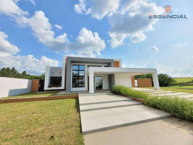 Casa com 3 dormitórios à venda, 300 m² por R$ 1.850.000,00 - Residencial Parque Laguna - Botucatu/SP