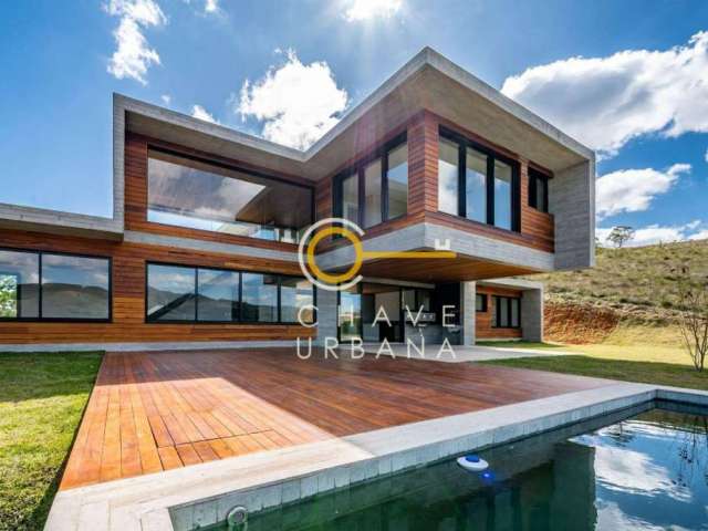 Casa com 4 dormitórios à venda, 420 m² por R$ 4.900.000,00 - Jardim Monte Belo - Campos do Jordão/SP