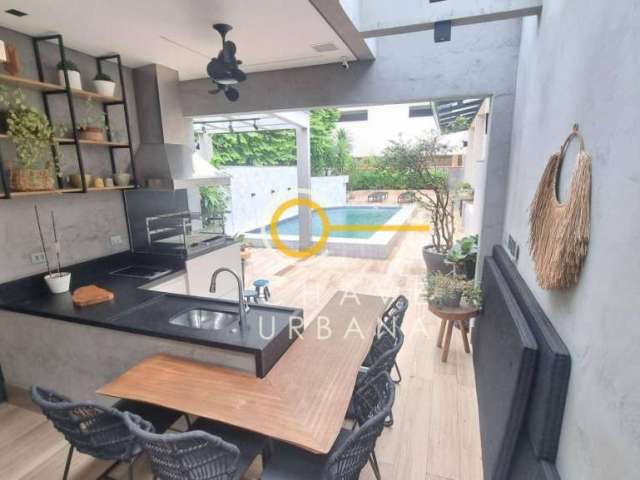 Casa com 3 dormitórios à venda, 350 m² por R$ 2.300.000,00 - Vila Belmiro - Santos/SP