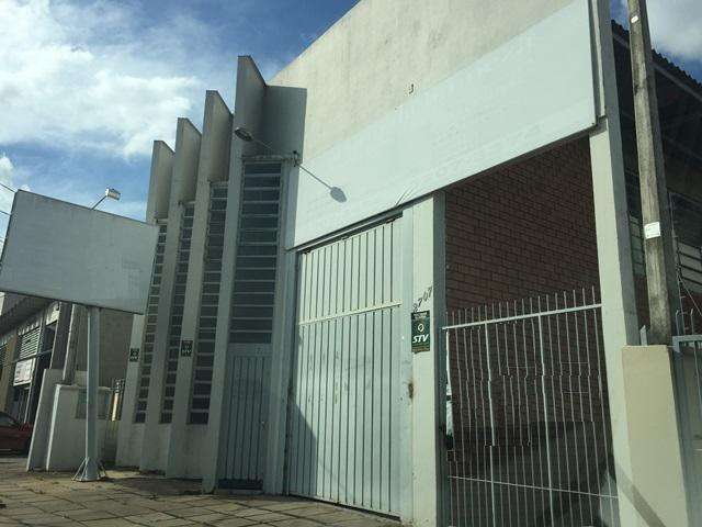 Barracão / Galpão / Depósito à venda na Avenida Pedro Adams Filho, 2707, Pátria Nova, Novo Hamburgo por R$ 750.000