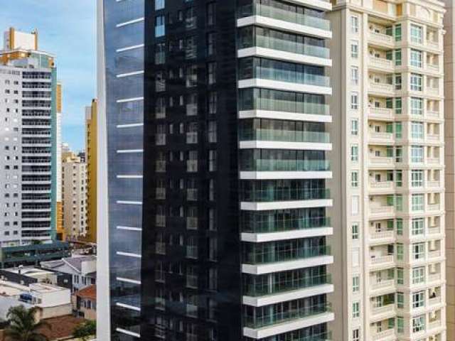 Cobertura com 3 quartos à venda na Avenida Visconde de Guarapuava, 4593, Batel, Curitiba, 416 m2