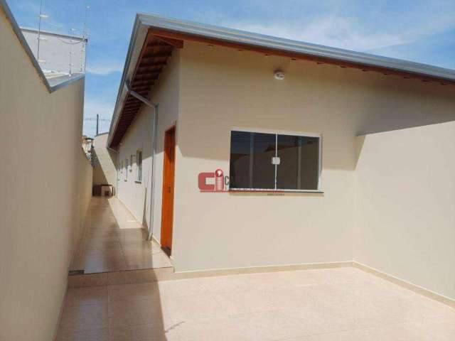 Casa com 2 dormitórios à venda, 70 m² por R$ 390.000 - Jardim Europa - Jaguariúna/SP
