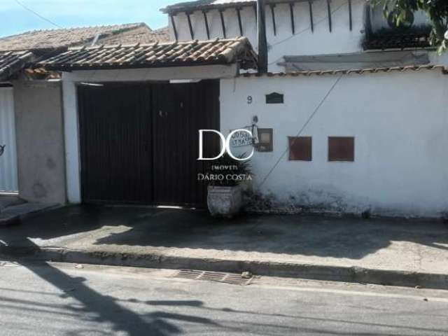 Casa em condomínio fechado com 3 quartos à venda na Rua Van Lerbergue, Barroco (Itaipuaçu), Maricá por R$ 330.000