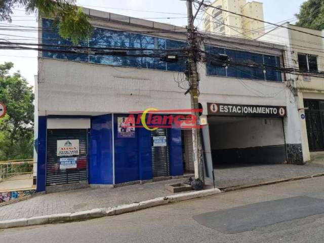 Prédio comercial com área total  de 600²m² no Centro de Guarulhos. Com 1 Sala comercial ,  estaciona