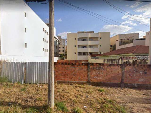 Terreno à venda na Vila Ana Maria, Ribeirão Preto , 400 m2 por R$ 530.000