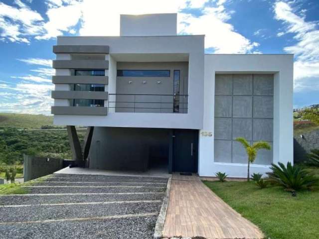 Casa em condomínio fechado com 3 quartos à venda na Rua Ibirité, São Pedro, Juiz de Fora, 326 m2 por R$ 1.549.000