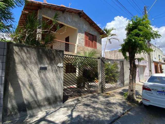 CA8132 casa duplex de250m² no bairro Edson Queiroz
