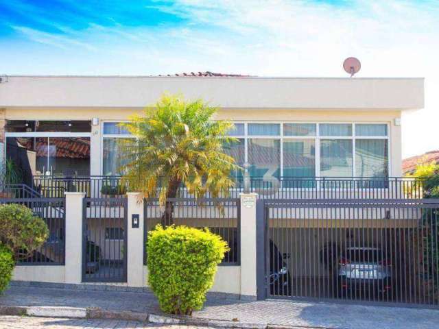 Casa à venda, 369 m² por R$ 1.470.000,00 - Centro - Atibaia/SP