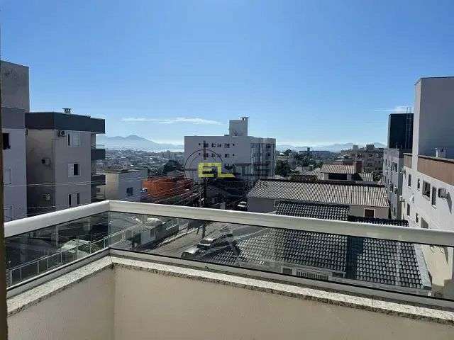 Apartamento à venda, com 02 quartos,  Sacada com vista para o mar em Serraria, São José