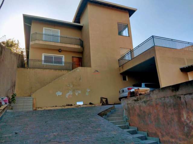 Casa em condomínio fechado com 3 quartos à venda na Estrada da Roselândia, 1800, Parque Rizzo II, Cotia, 300 m2 por R$ 750.000