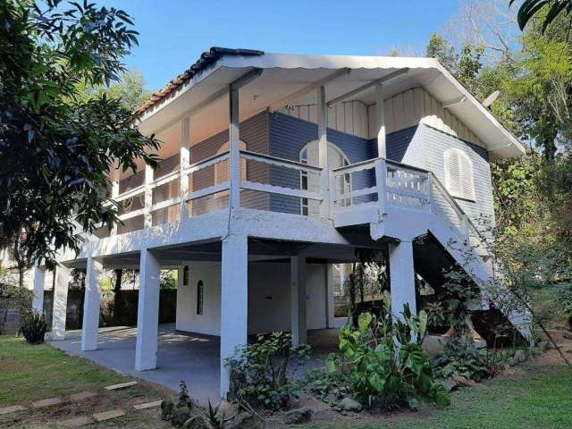 Casa em Condomínio  com 1.000m² de Terreno -  GRANJA VIANA.