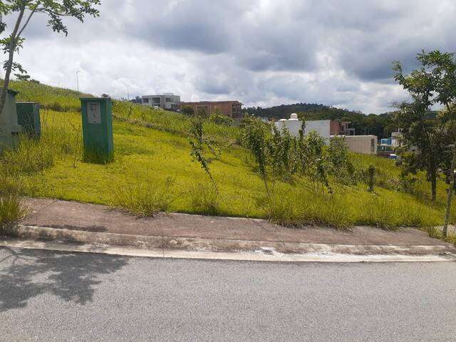 Ótimo Terreno com 521m² em Condomínio Altavis Aldeia da Serra