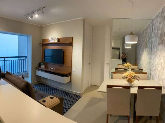 Lindo Apartamento de 55m2  com 02 dormitórios Sendo 01 Suíte, à Venda,  no Bairro Planalto em S.B.Campo - SP.