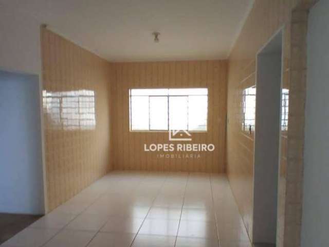 Casa com 3 dormitórios para alugar, 130 m² por R$ 1.800,00/mês - Centro - Americana/SP