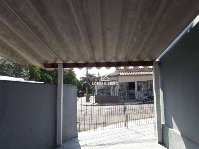 Casa com 2 dormitórios para alugar, 70 m² por R$ 980,00/mês - Jardim Santa Rita de Cássia - Santa Bárbara D'Oeste/SP